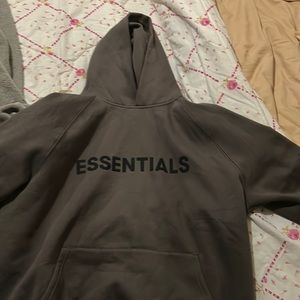 Essential hoodie